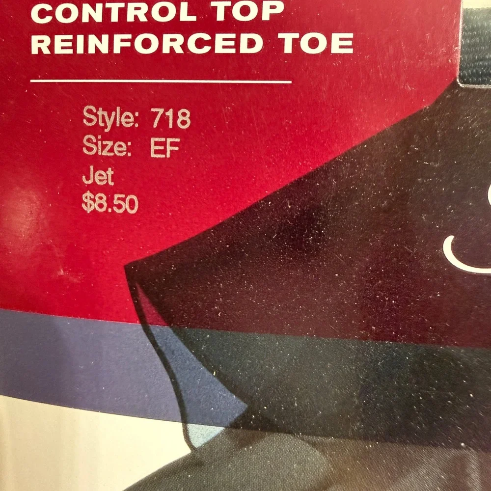 Hanes Silk Reflections Pantyhose EF Jet Black NEW Control Top Reinforced Toe 718